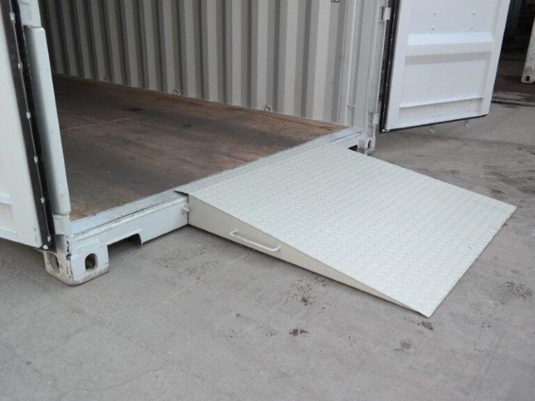 Mittlere Containerrampe